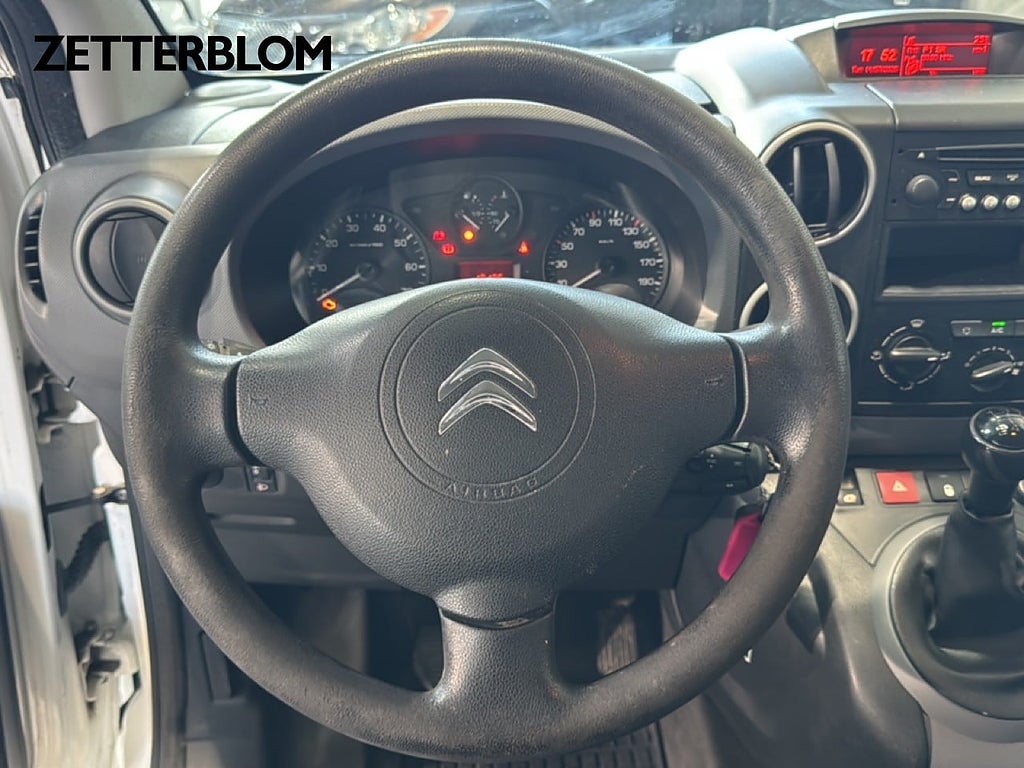 Transportbil - Skåp Citroën berlingo 12 av 14