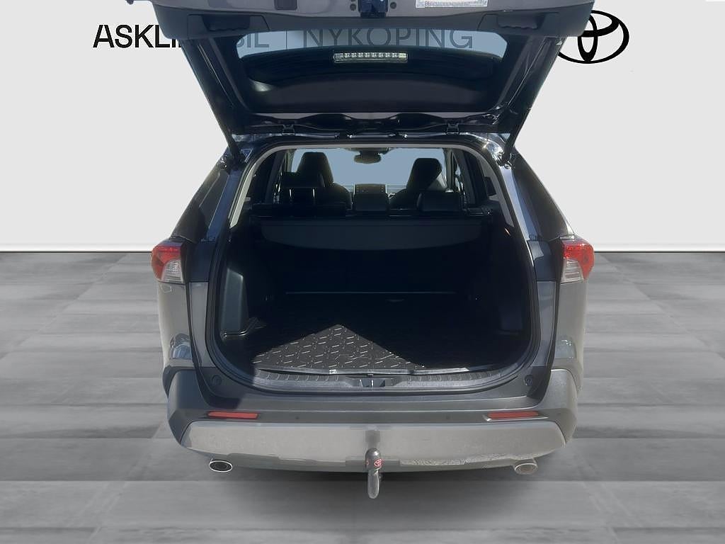 Toyota RAV4 2019 - miniatyr 11