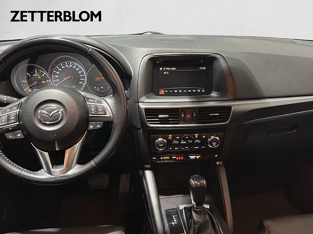 SUV Mazda CX-5 10 av 20