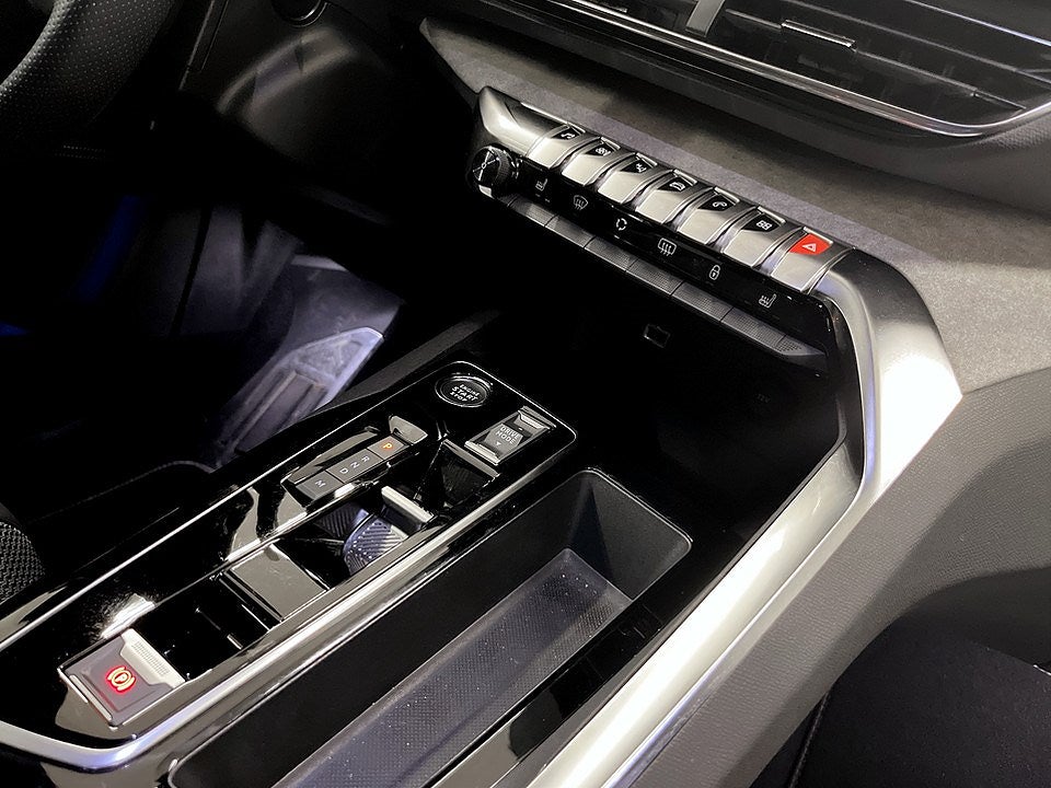 Bild på Peugeot 5008 GT 1.2 PT 130hk Aut - 7-SITS, B-KAMERA