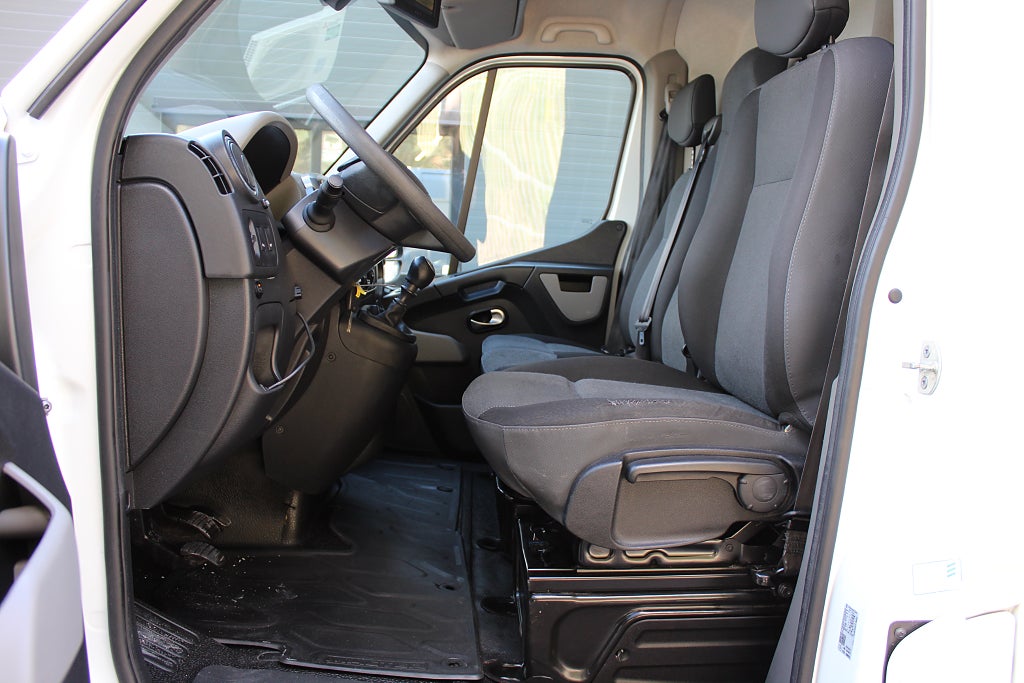 Renault master 3.5 T 2.3 dCi, Värmare, Drag, Inredning,