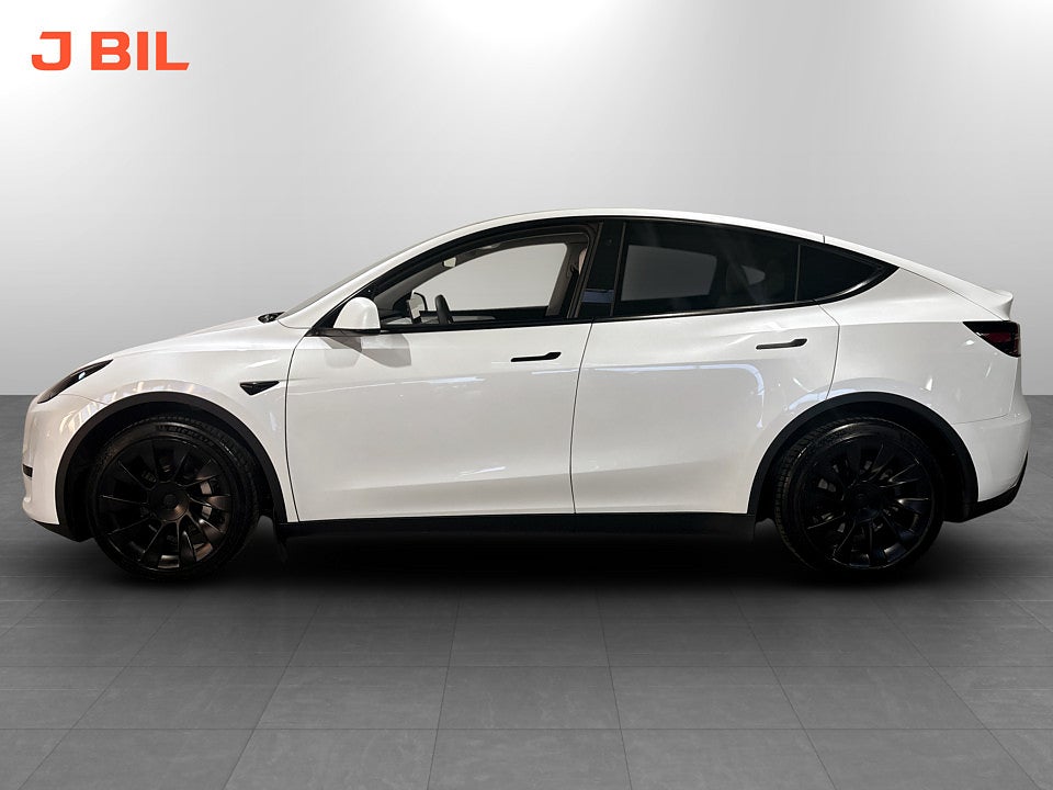 Bild på Tesla Model Y Standrad Range 299hk Aut RWD 360° KAMERA ELSTOL