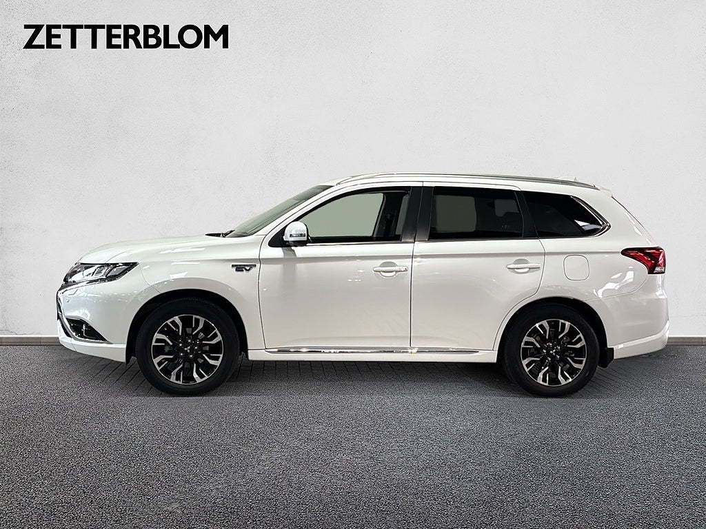 SUV Mitsubishi Outlander 3 av 18