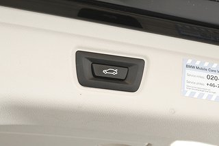 Kombi BMW 330e 25 av 26