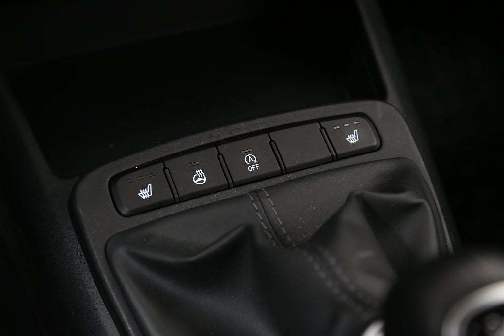 Hyundai i10 1,0 blue Essential CarPlay Leasbar Nybilsgaranti 2023