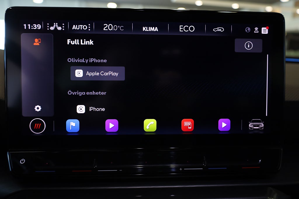 Cupra Leon Sportstourer e-Hybrid Drag Navi Kamera Cockpit CarPlay 2024