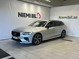 Volvo V60 PLUG-IN T6 AWD R-Design Drag/B-kamera/Mvärmare/S&V