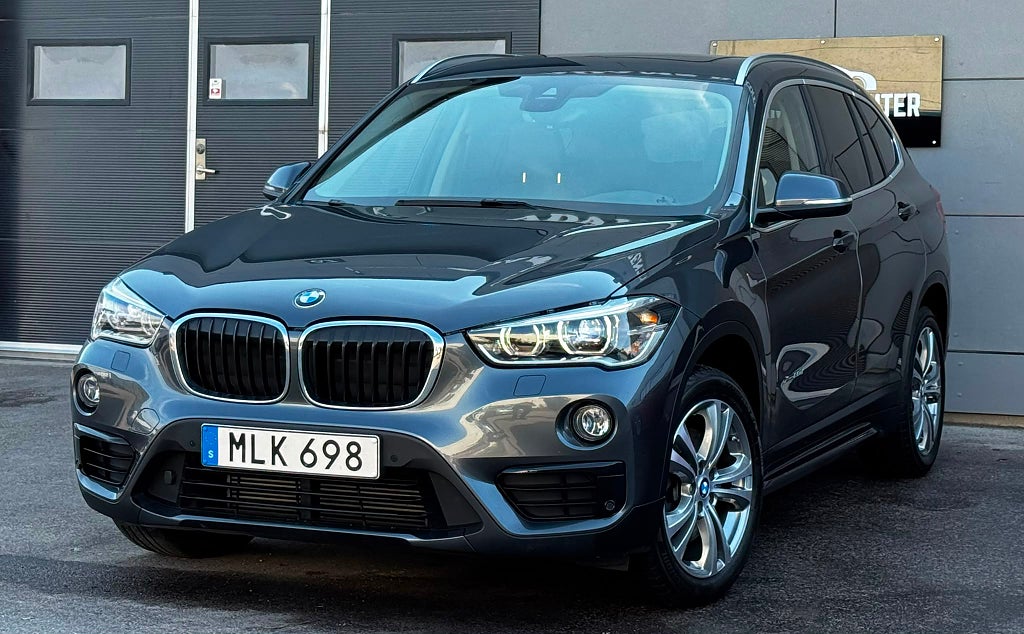 BMW X1 xDrive20d Steptronic Sport line -GPS-NAV-PANO