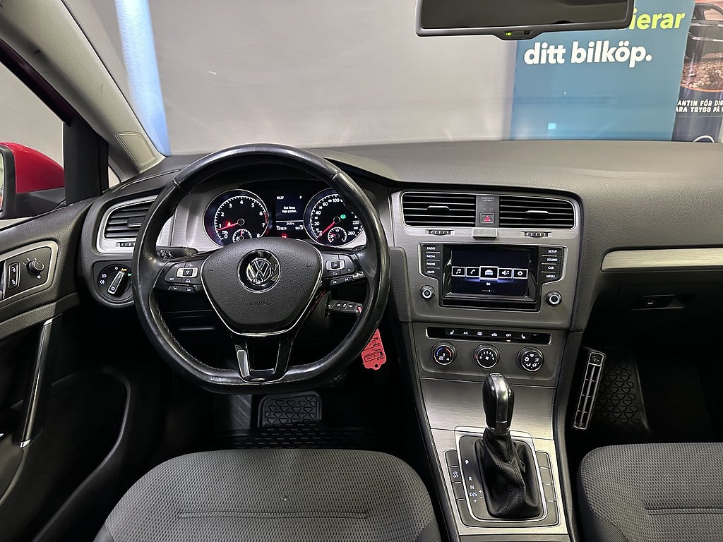 Volkswagen Golf 5-dörrar 1.2 TSI BMT Masters | R-line | Kamera | S+V