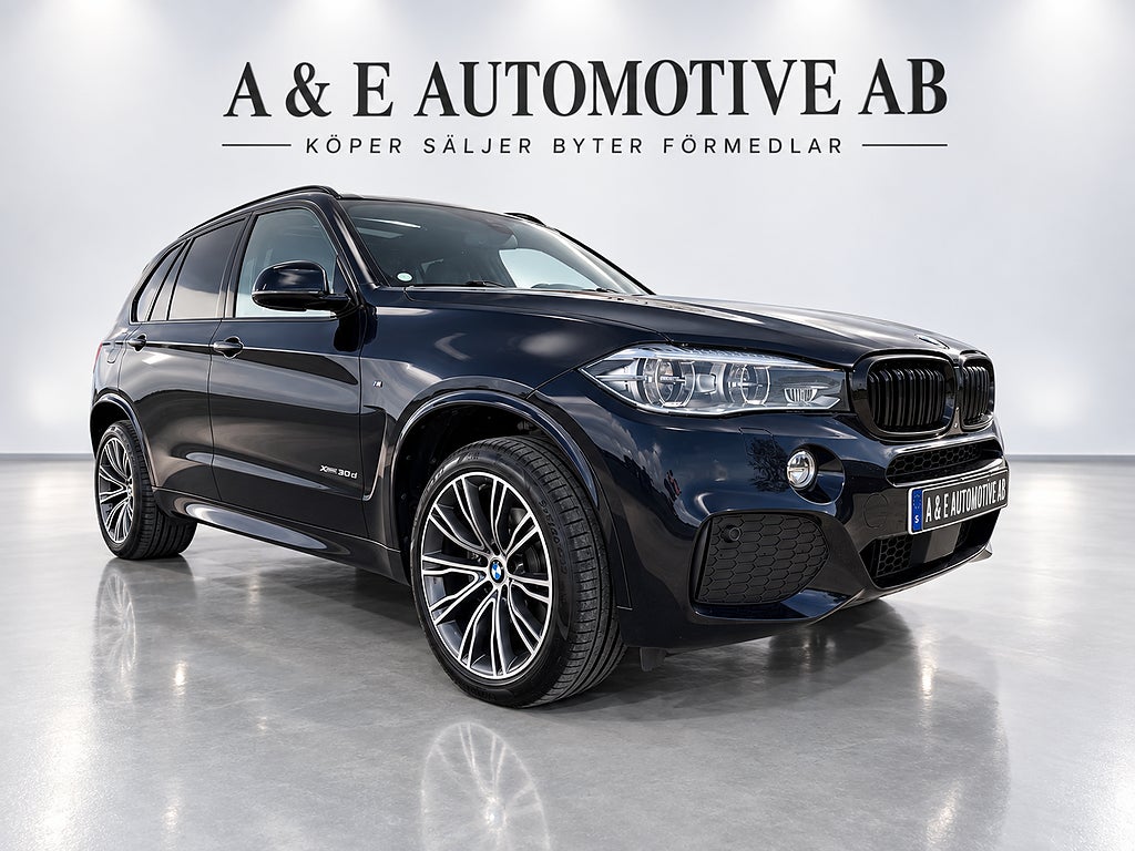BMW X5 xDrive30d M Sport – Pano / HUD /360 ’/ Fjärrvärme /Drag