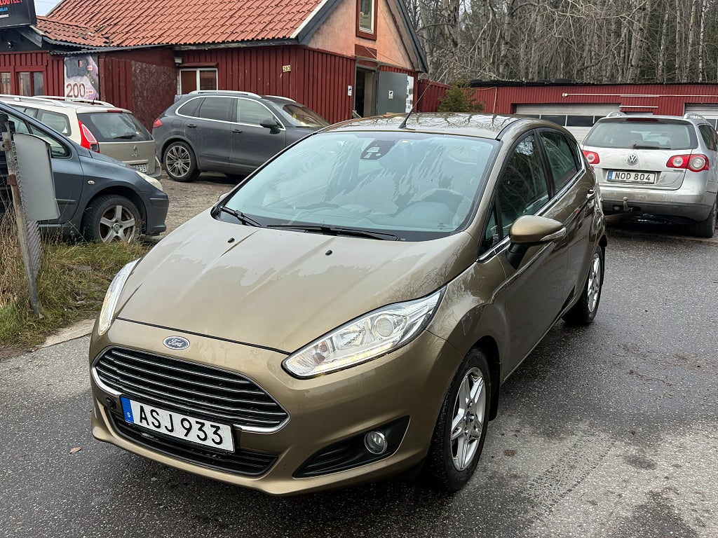 Ford Fiesta 5-dörrar 1.0 EcoBoost Titanium Euro 5