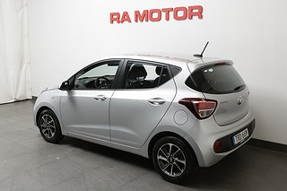 Halvkombi Hyundai i10 4 av 20