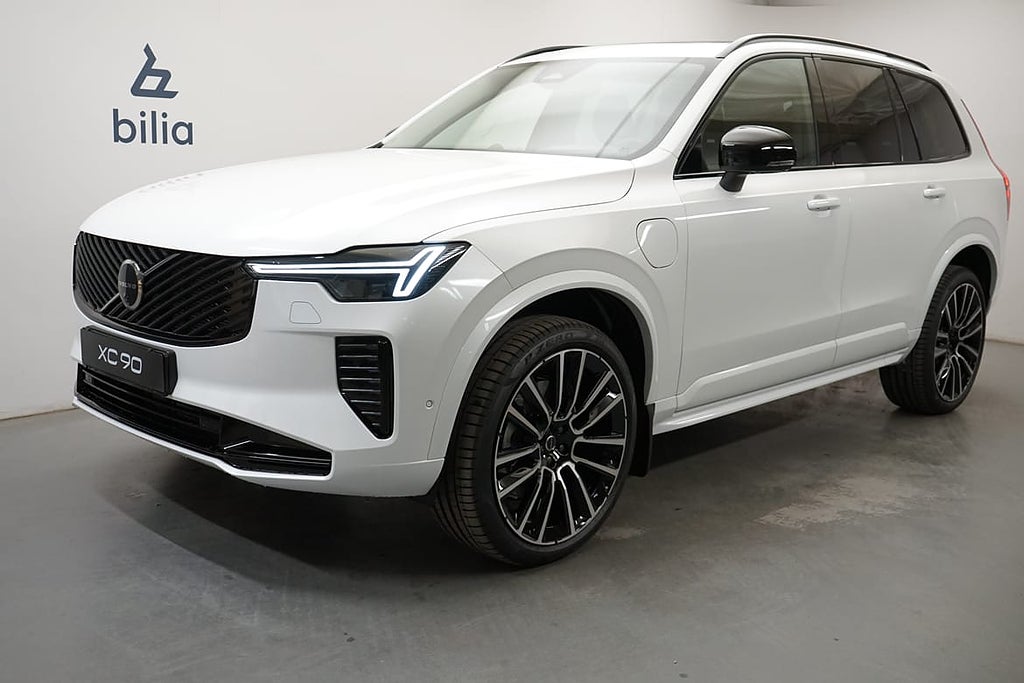 Volvo XC90 T8 Ultra Dark