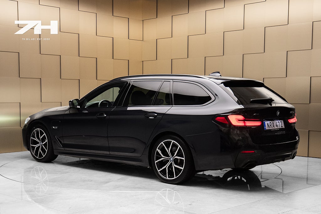 BMW 530e xDrive Touring M sport / H/K / Drag / Laser / Farthåll.