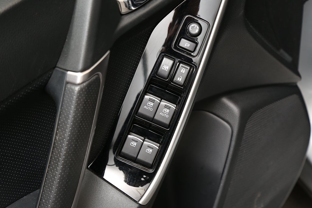 Subaru Forester 2,0i 150hk XE AWD Aut Skinn Extraljus Dragkrok 2019