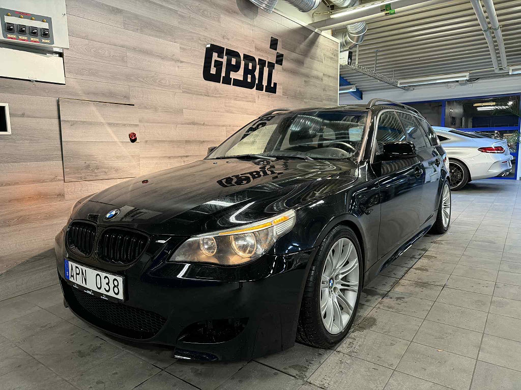 BMW 530 xd | Touring | 2006 | Ny servad | M-Sport
