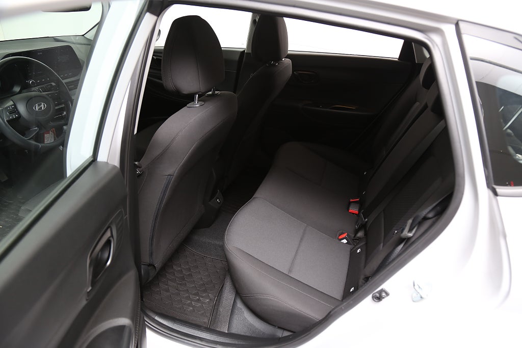 Hyundai i20 Essential 1.0 T-GDI Automat Apple Carplay Kamera MOMS 2025