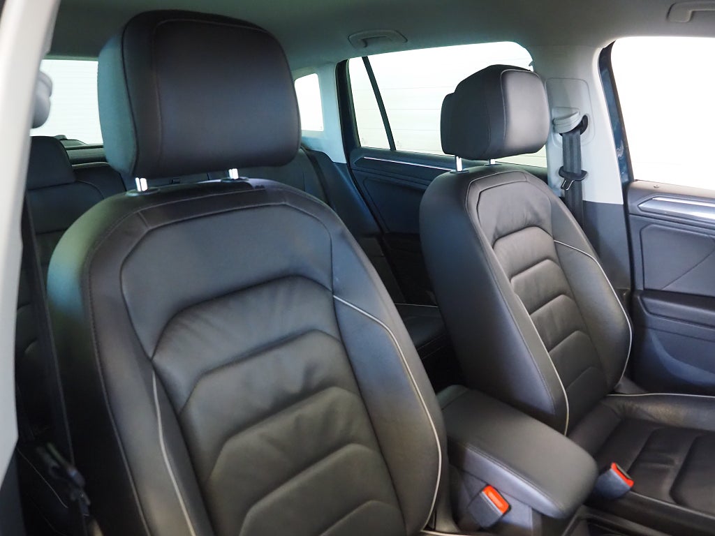 Volkswagen Tiguan 2.0 TSI 190hk 4M Elegance Drag P-Värm Läder IQ.Light 2021