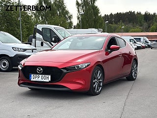 Halvkombi Mazda 3