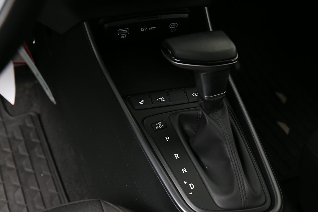 Hyundai i20 Essential 1.0 T-GDI Automat Apple Carplay Kamera MOMS