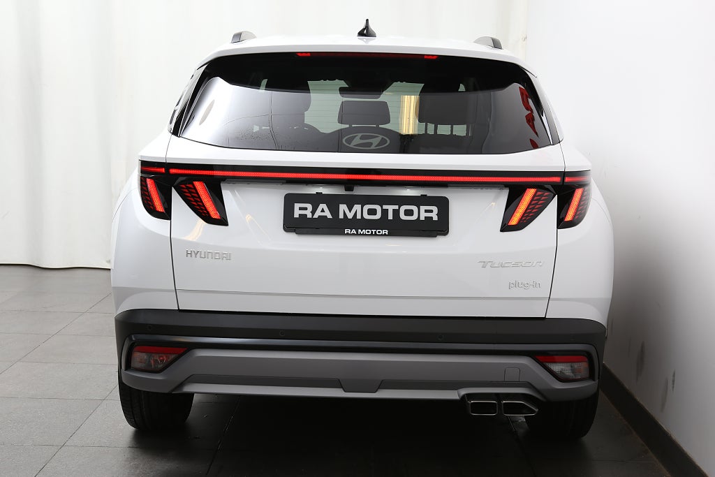 Hyundai Tucson Plug-In 4WD Essential V-hjul 30.000:- Rabatt