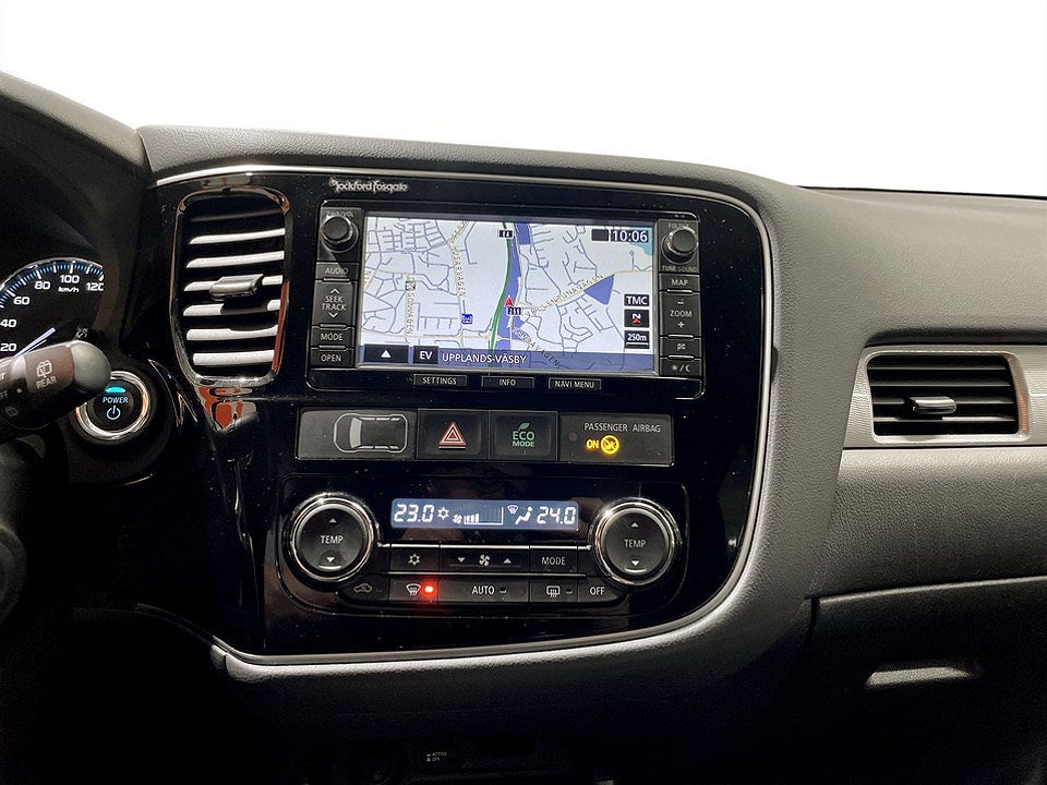 Bild på Mitsubishi Outlander Business PHEV 203 Aut 4WD - B-KAMERA, ELSTOL