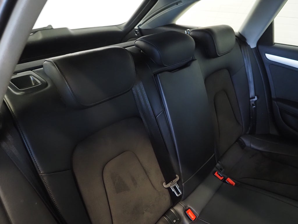 Audi A4 allroad quattro 2.0 TDI DPF S Tronic | Värmare | Drag | 2015