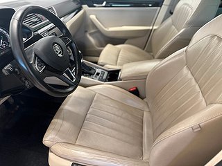 Skoda Superb Kombi 2.0 TDI 4x4 190hk/Drag/Bkam/Panoram/Mvärm