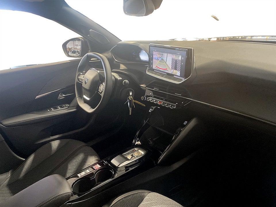 Bild på Peugeot 2008 Allure+ Hybrid Aut - DEMO