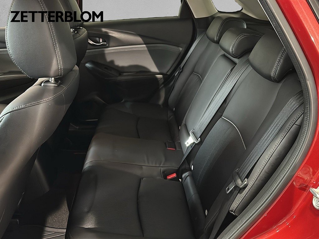 SUV Mazda CX-3 9 av 17