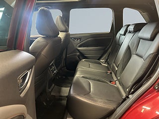 Subaru Forester e-Boxer XFuel Dragkrok Panorama B-kamera Adpt. farthåll – bild 13