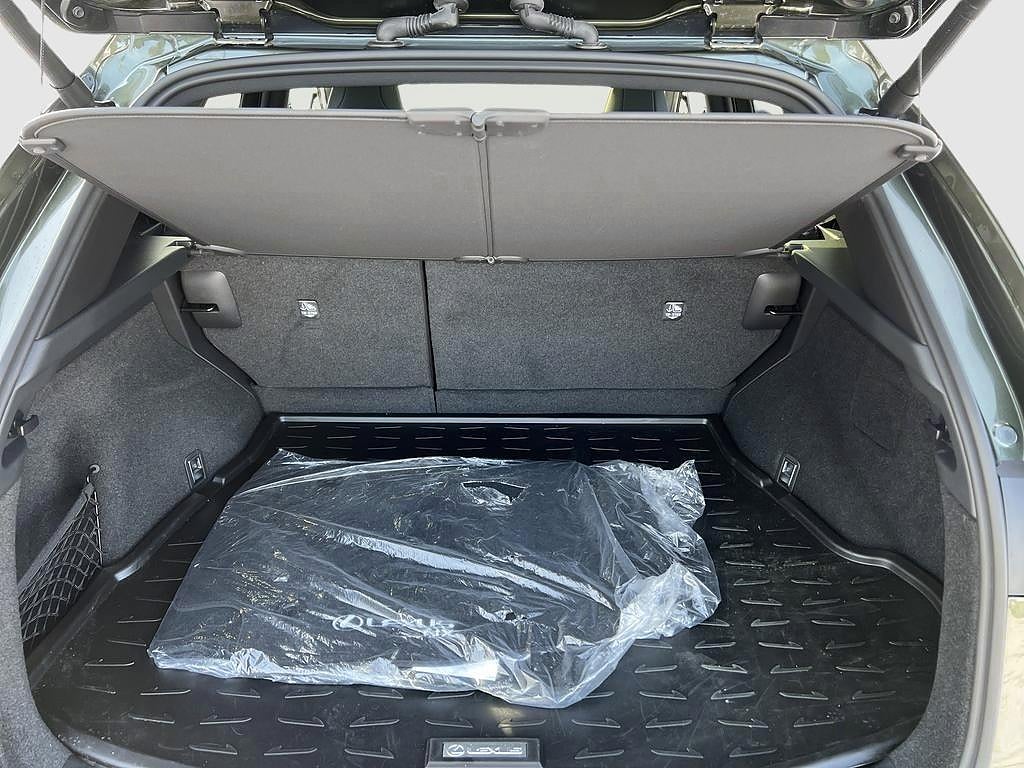 Lexus NX 2025 - miniatyr 10