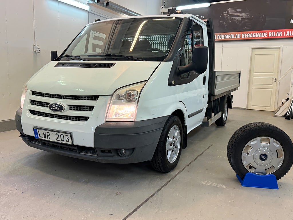 Ford transit T300 Chassi Cab 2.2 TDCi Euro 5/ NyServad 