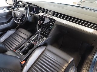Kombi Volkswagen Passat 9 av 25