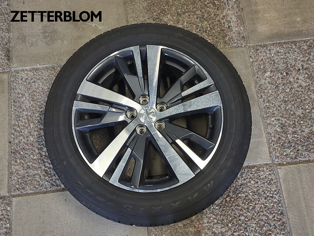 SUV Peugeot 3008 13 av 13