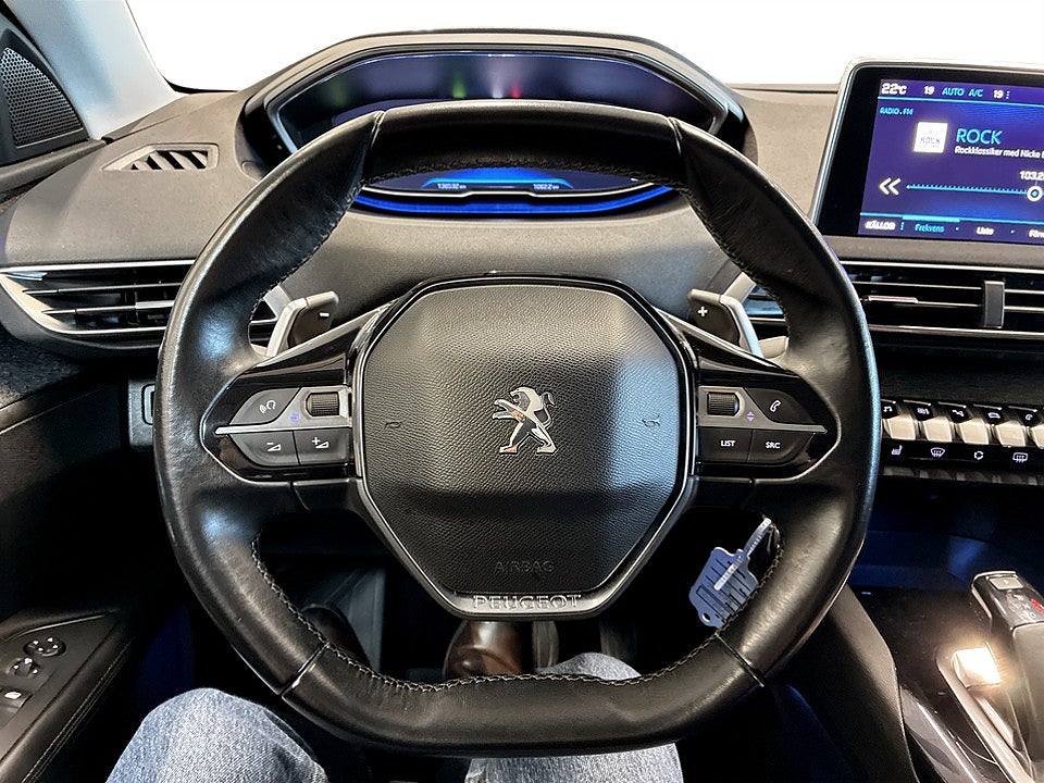 Bild på Peugeot 3008 Allure 1.2 PT 130hk Aut P-SENSORER