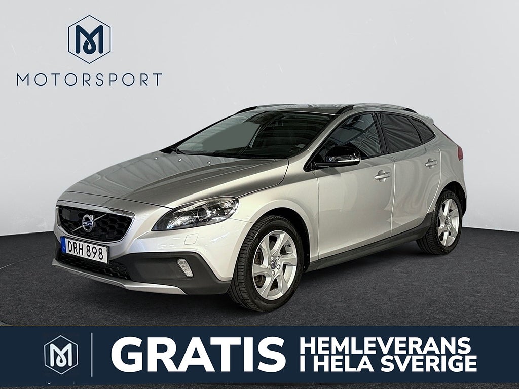 Volvo V40 Cross Country D3 DRAG Värmare Navi Bluetooth VoC Sensor bak