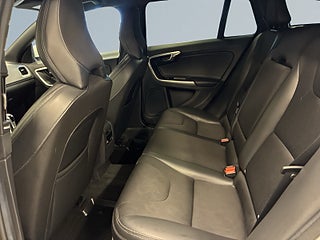 Volvo V60 D4 Classic Momentum Drag/D-värm/SoV-hjul/Rattvärm/Navi – bild 13