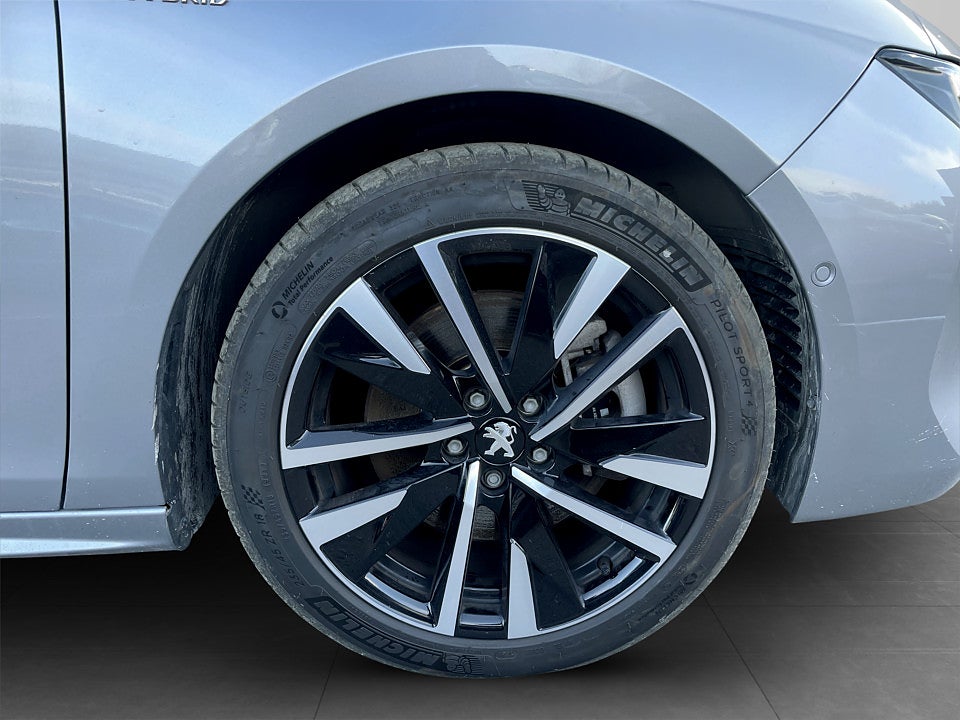 Bild på Peugeot 508 SW GT PHEV 225hk Aut DRAG B-KAMERA