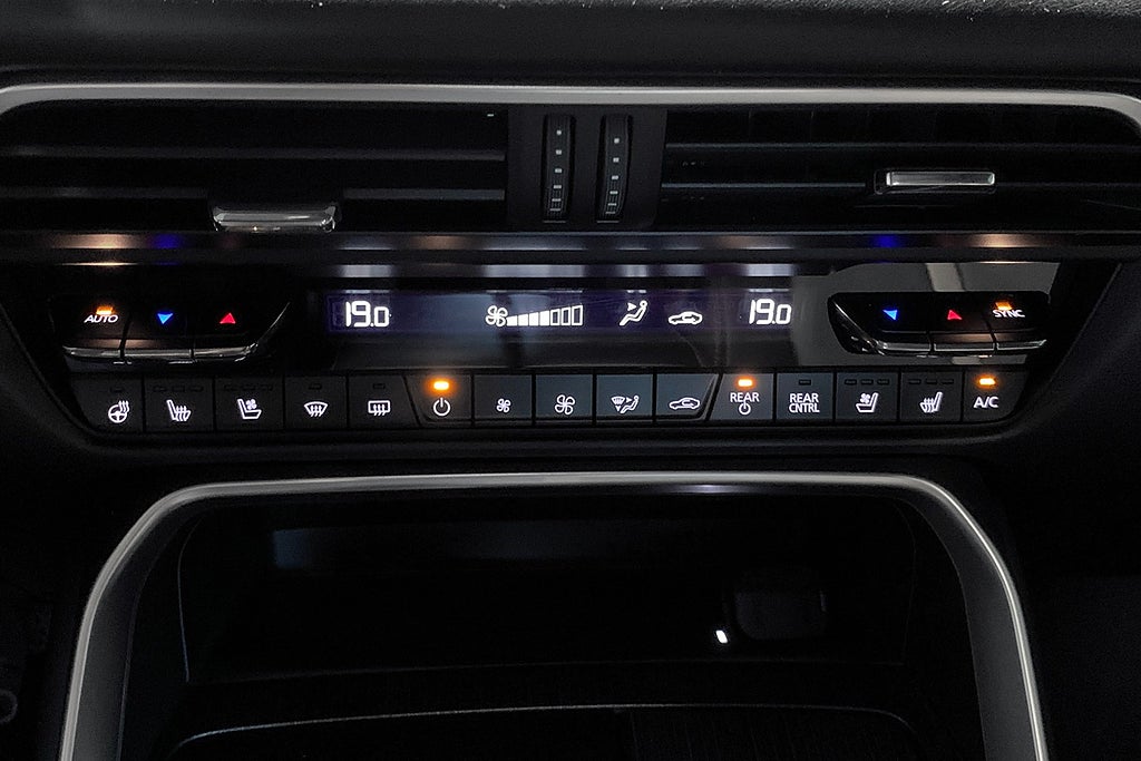 Mazda CX-80 PHEV | DRAG | 6-Sits | HOMURA PLUS | MOMS/VAT |DEMO