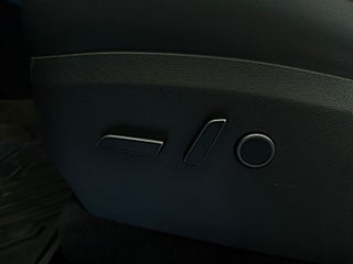 Tesla Model Y Long Range AWD Long RangeS&V/Värmepump/Pano/Kamera/MOMS – bild 18
