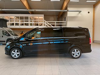 Minibuss Mercedes-Benz V 5 av 16