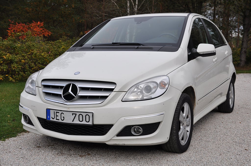 Mercedes-Benz B 170 NGT Manuell, krok 116hk