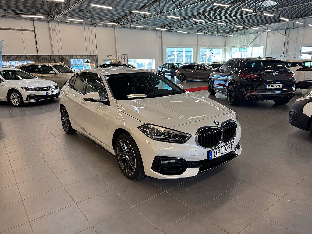 BMW 118I Aut, Sport line *Ränta 3,95%*