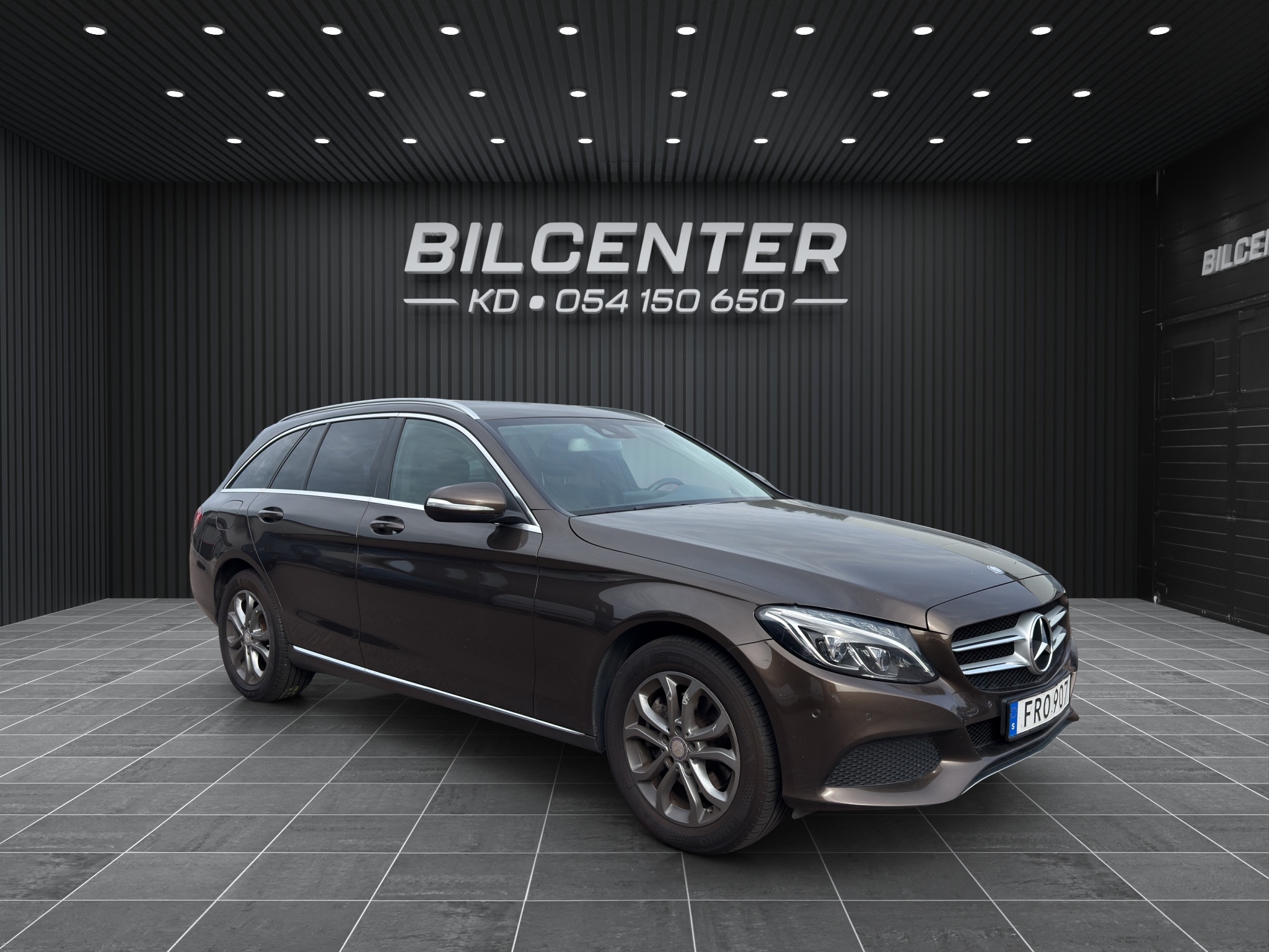 Mercedes-Benz C 2016, kuva 7/10