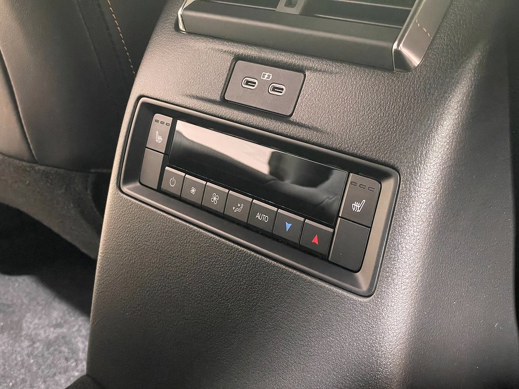 Mazda CX-80 Homura Convenience PHEV 327hk 7-sits I LAGER 2025