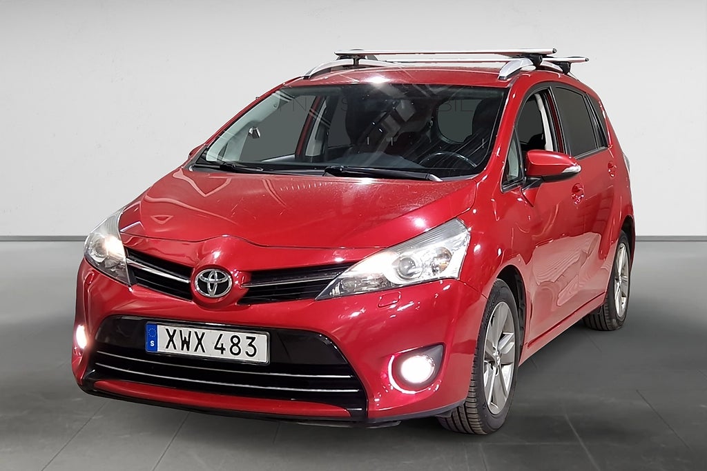 Toyota Verso 1.6 112 HK EDITION 50 NAVI 11600MIL 7SITS 17"