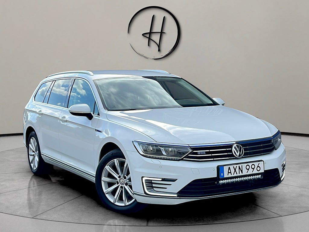 Volkswagen Passat 1,4GTE 218hk Kamera *Nybytt Kamrem* EURO-6