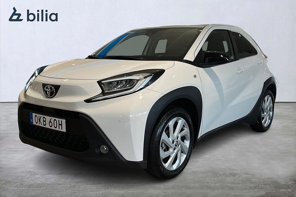 Toyota Aygo X Play 1.0 Aut Kamera P-sensorer Carplay 72HK