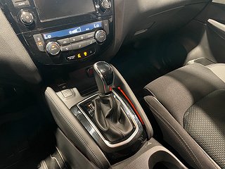 SUV Nissan Qashqai 15 av 22